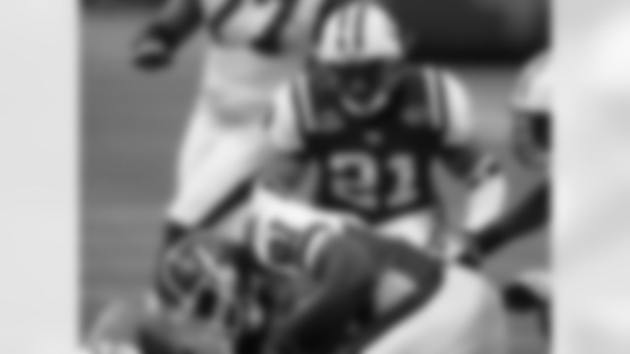 2009 Week 6 - Jets vs Bills Photos