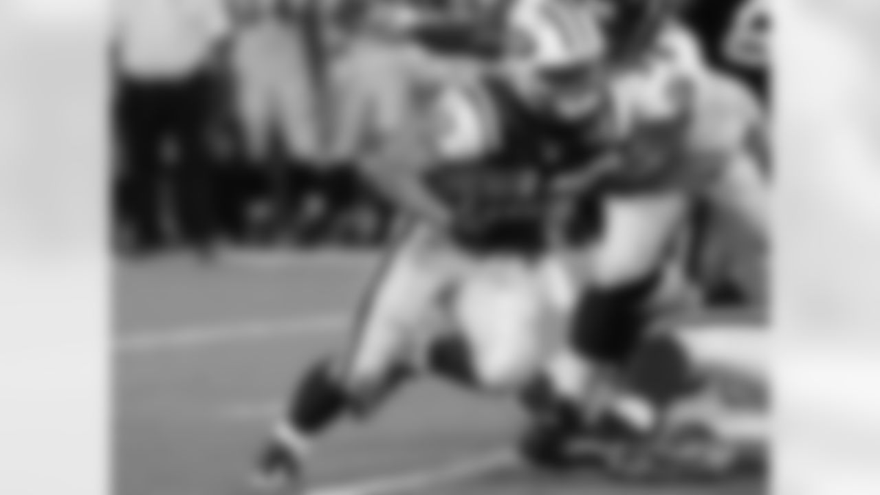 Danny Woodhead Photos