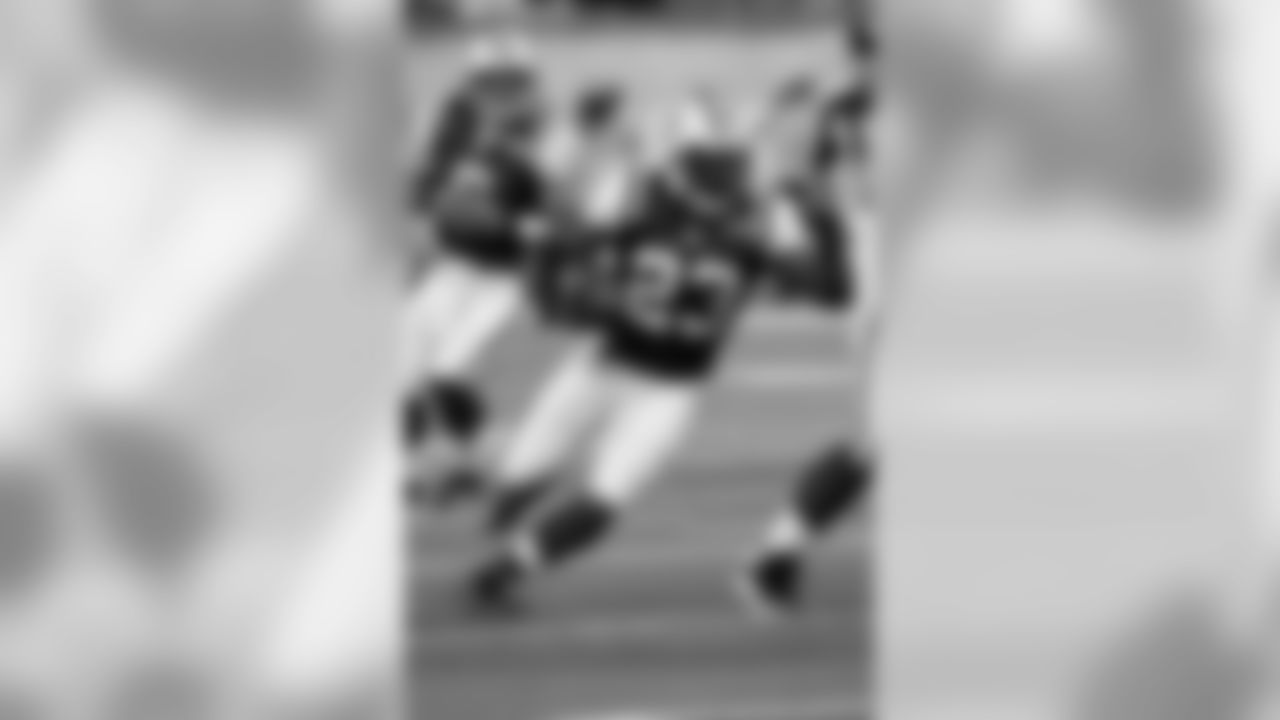 Shonn Greene Photos