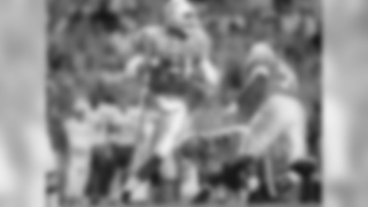 QB Erik Ainge