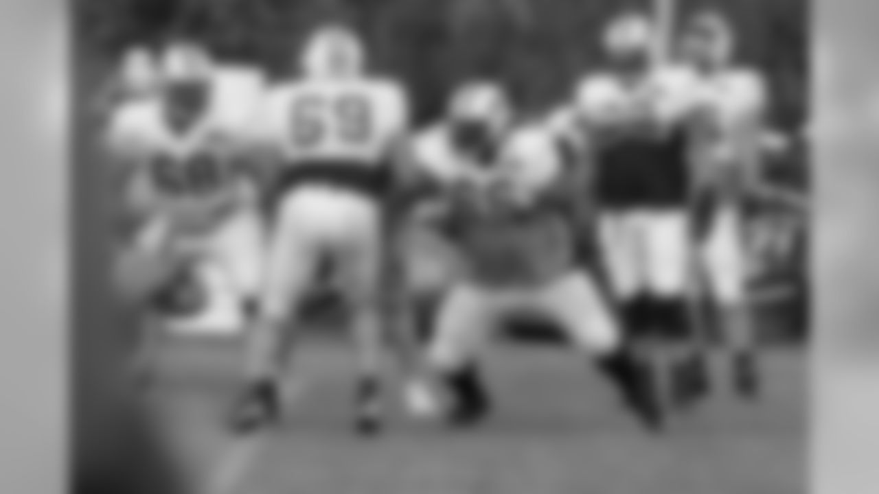 RG Willie Colon