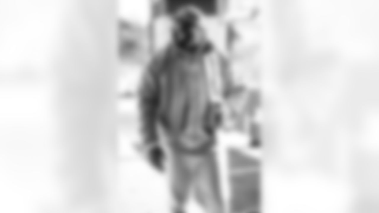 E_SNY_8529