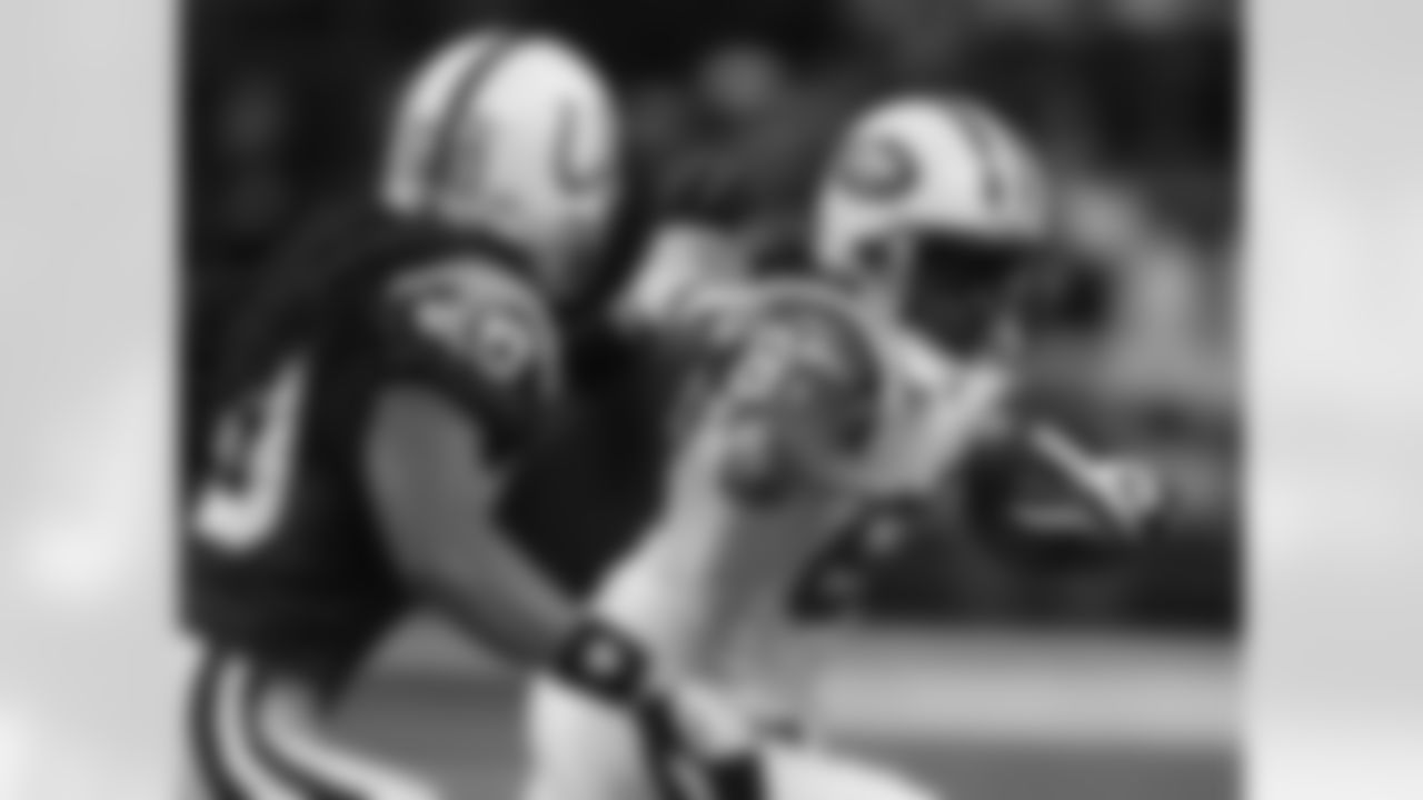 2009 Week 16 Jets at Colts Photos