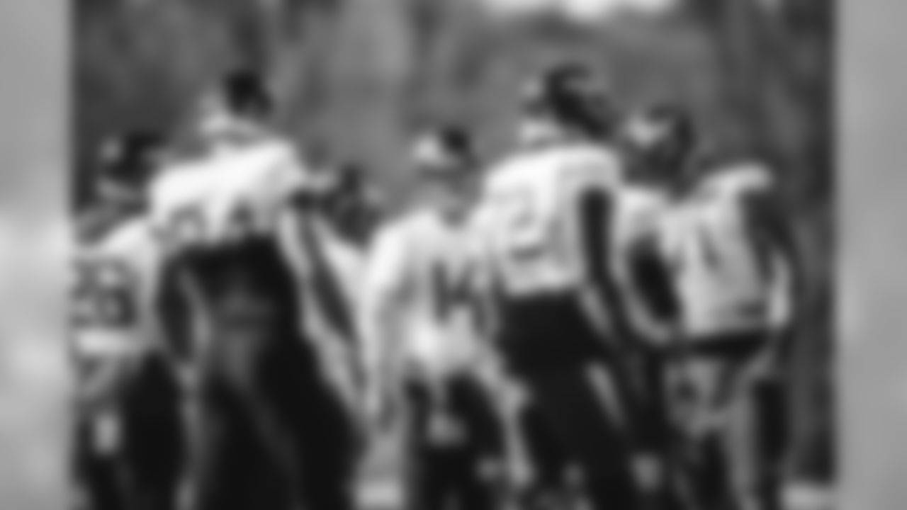 E_SNY_9180
