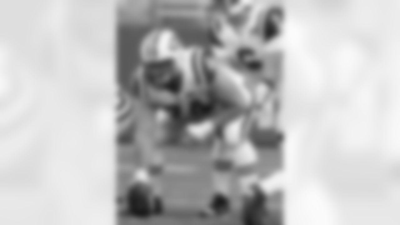 Nick Mangold Photos