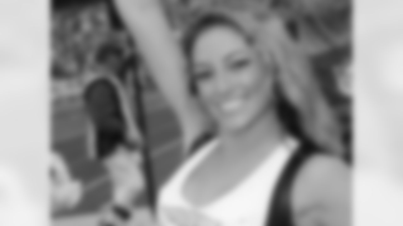 Samantha C. 2009 Flight Crew Member Photos