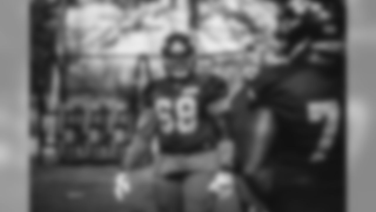 E_SNY_6730