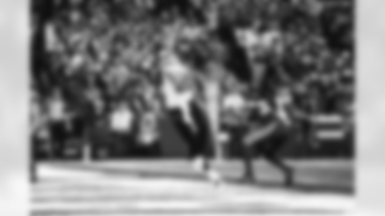 E_SNY_4517 1