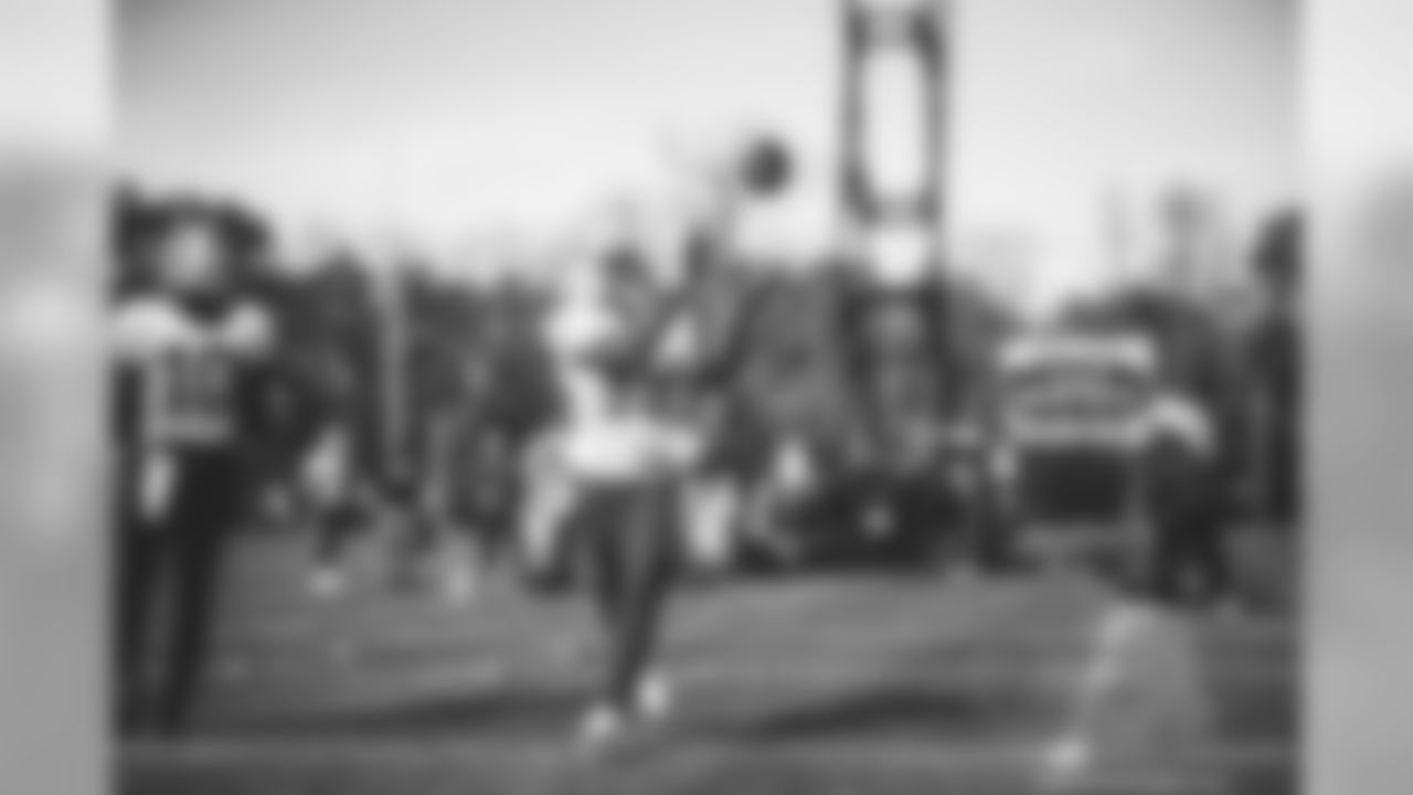 E_1D2_8603
