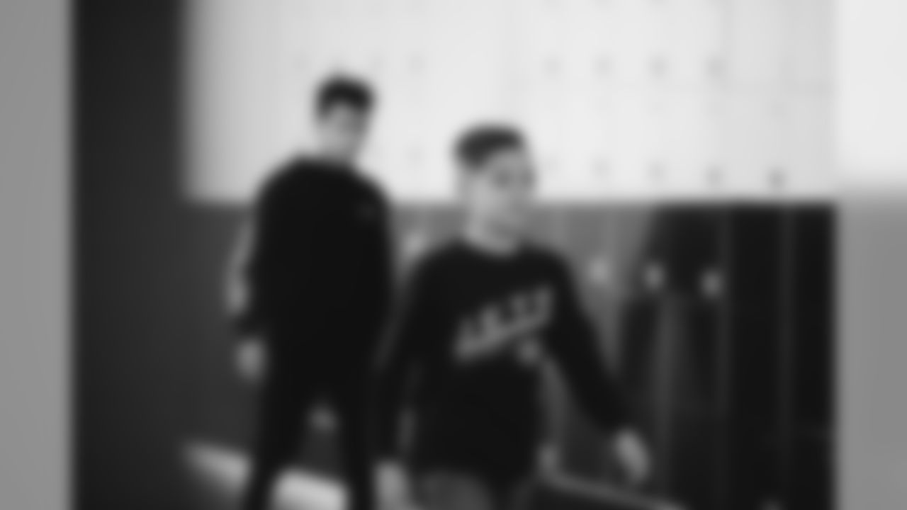 E_SNY_0453