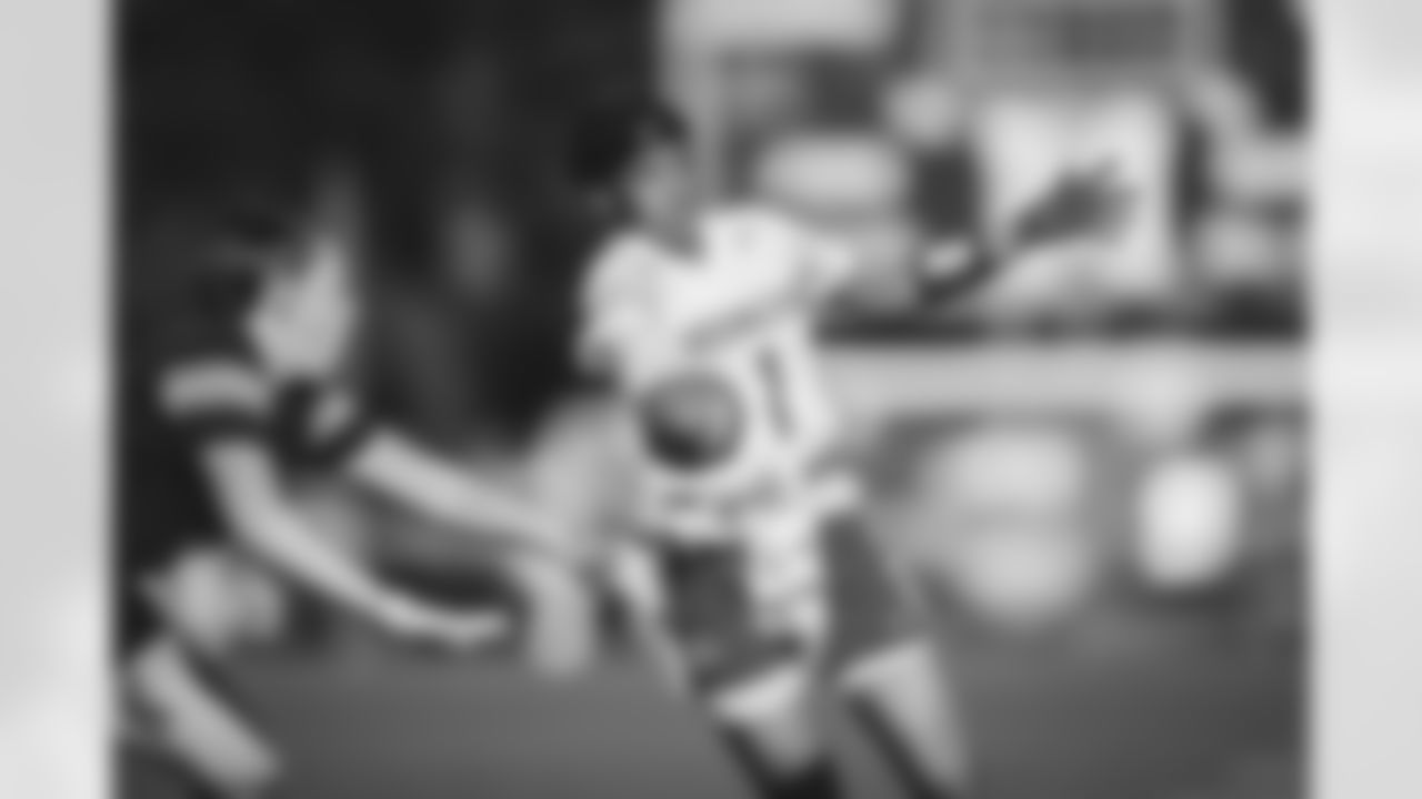 E_SNY_6433