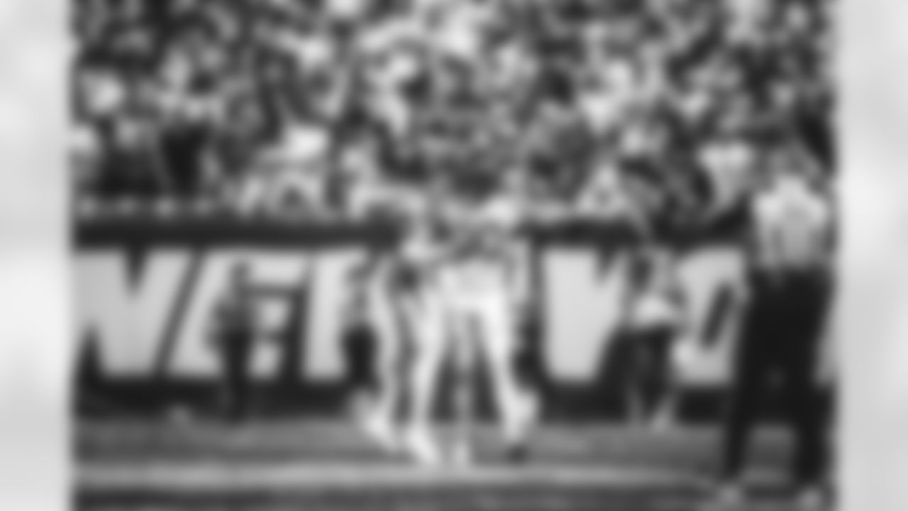 SNY_2111