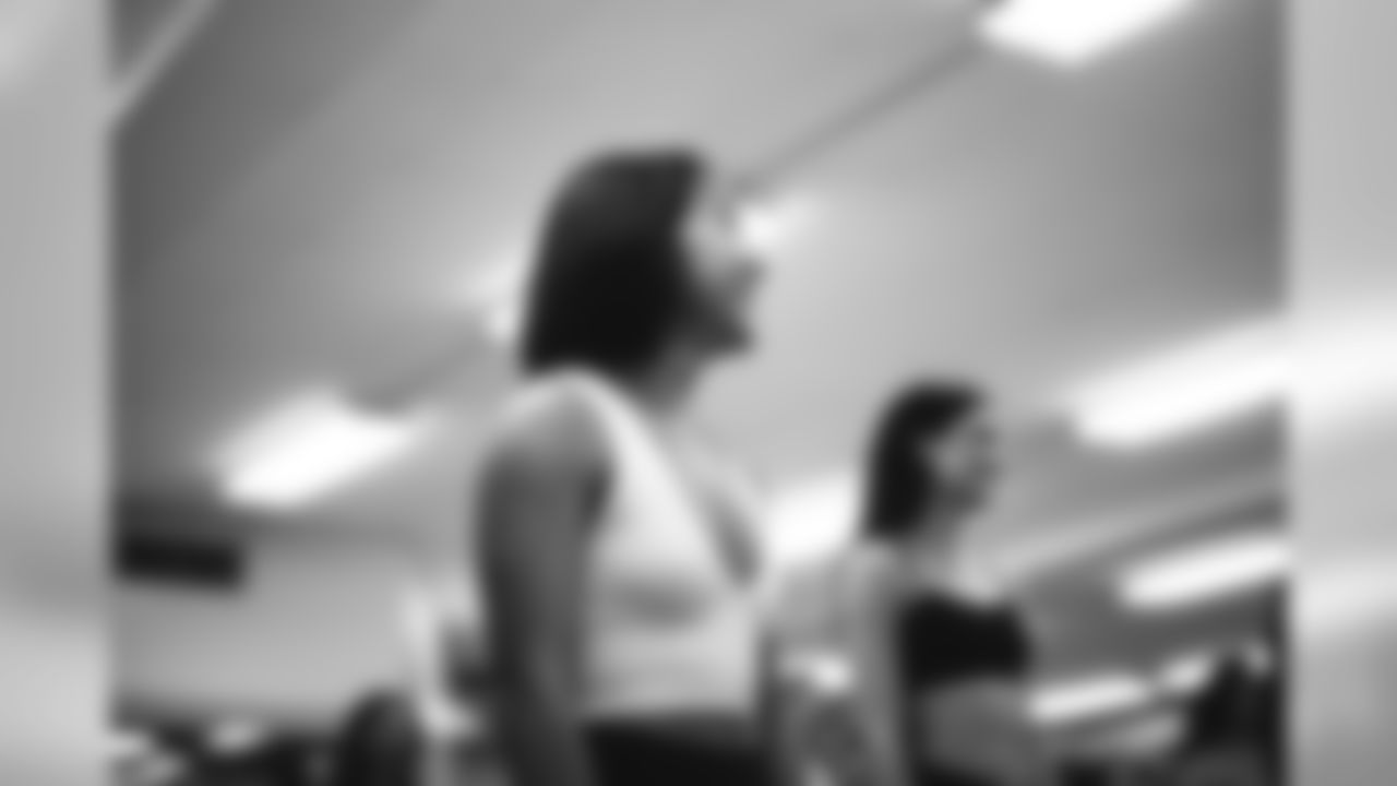 E_SNY_2929