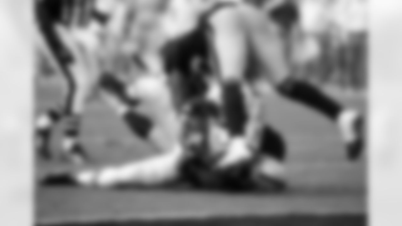 2011 Regular Season Week 3 Jets at Raiders Game Photos