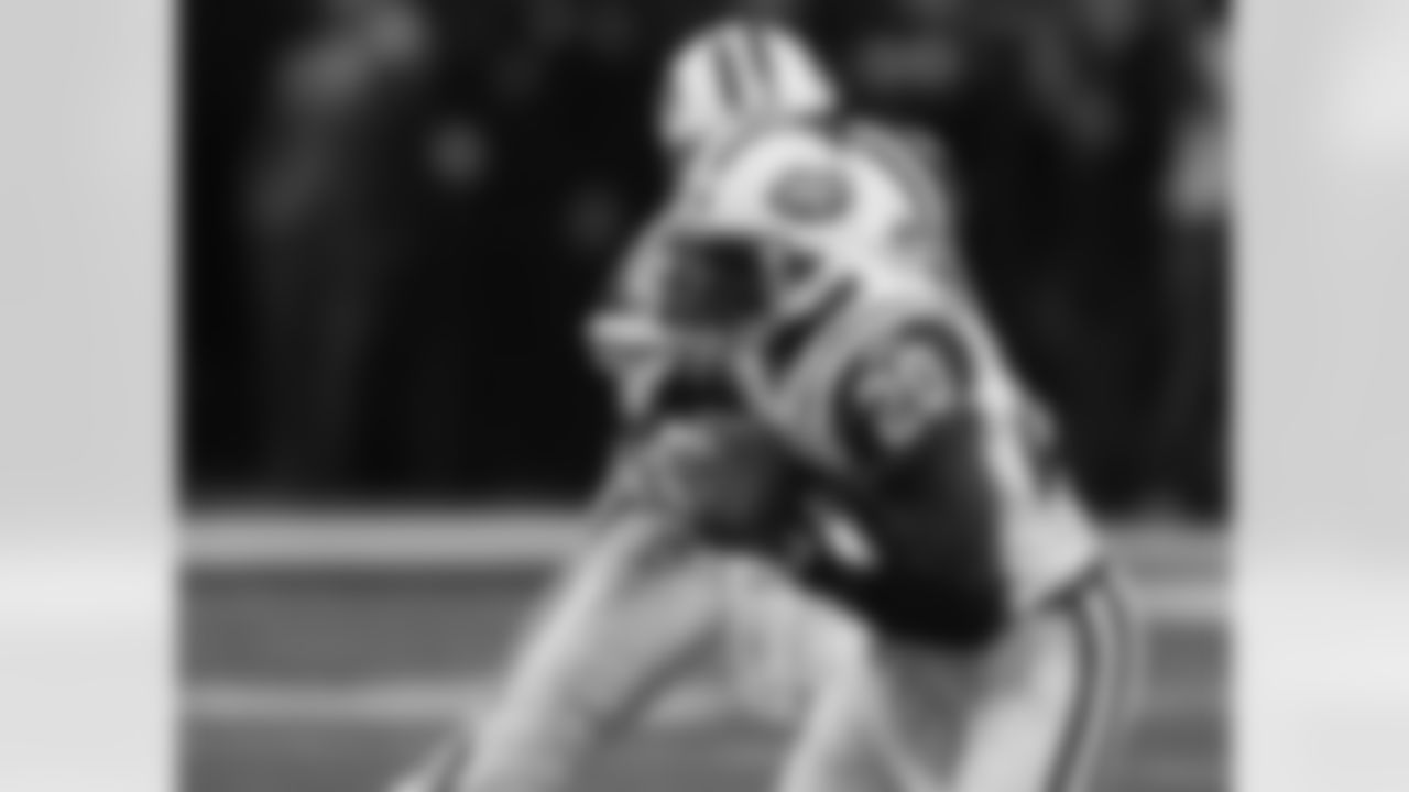 2009 Week 16 Jets at Colts Photos