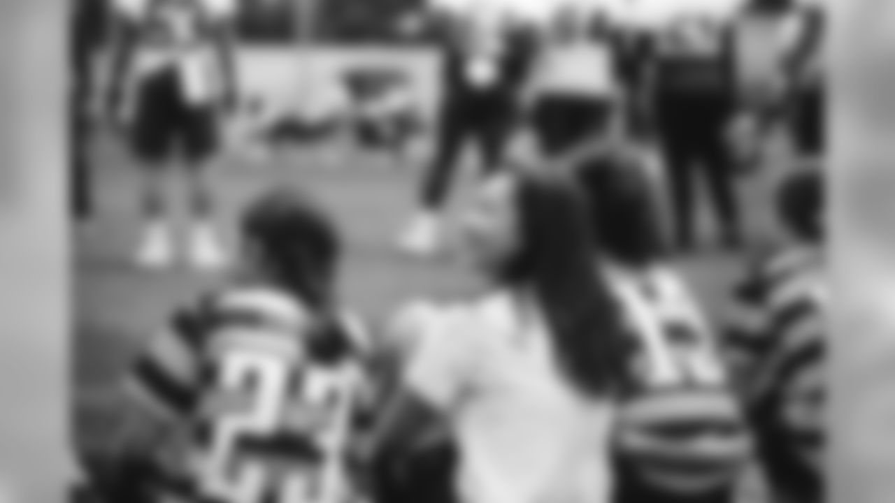 E__85a2501