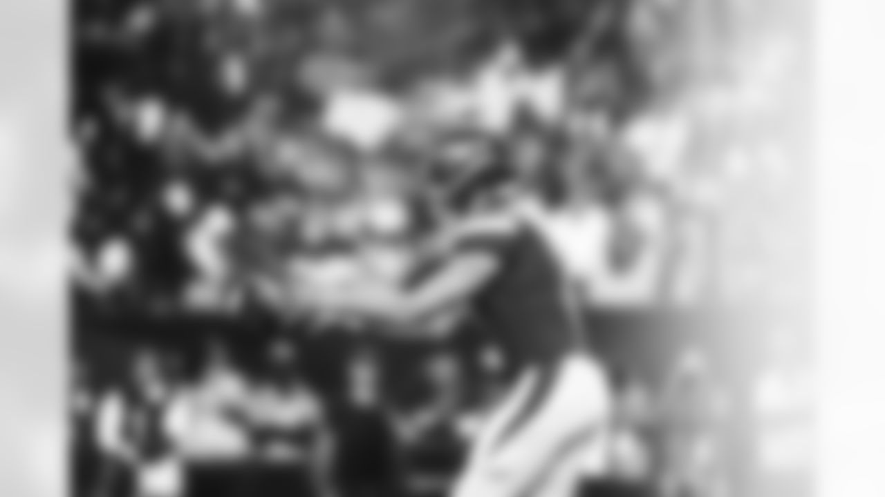 E_JB3_3042