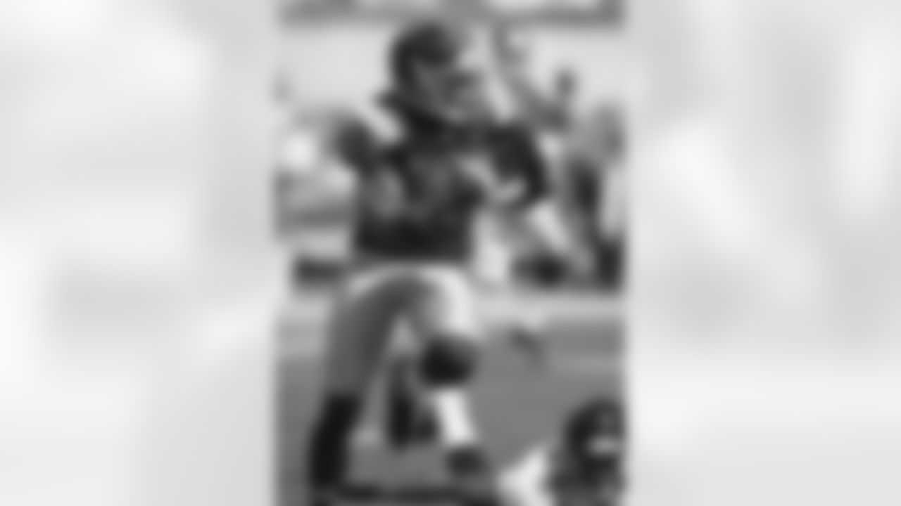 2011 Regular Season Week 2 Jets vs Jaguars Game Photos