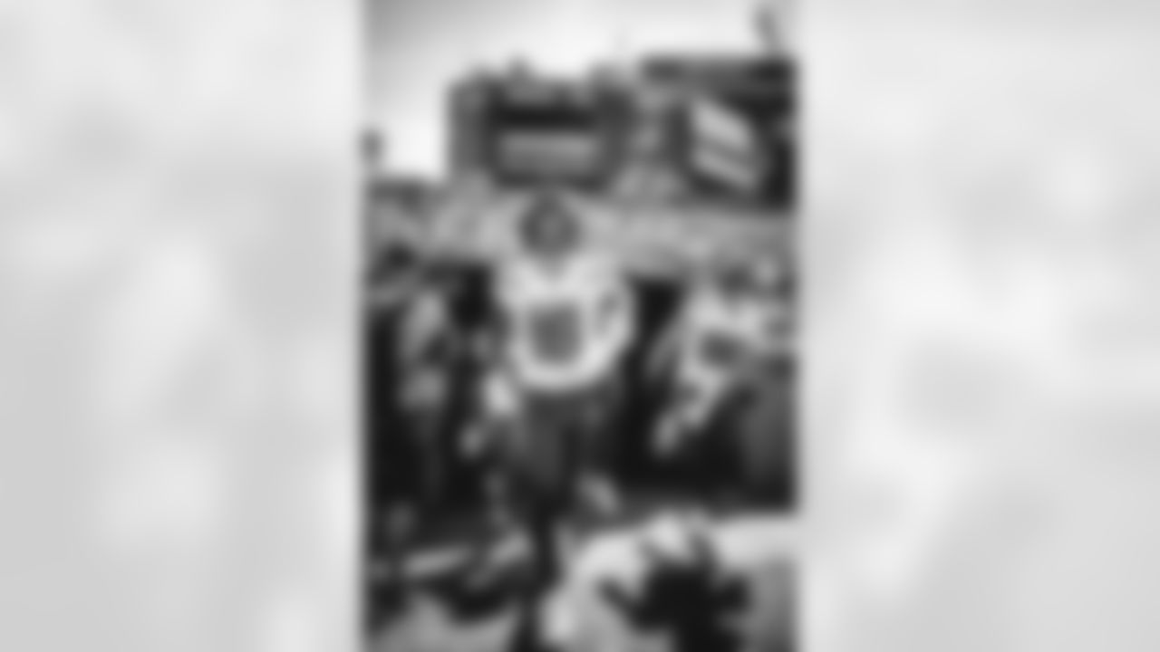 SNY_0009