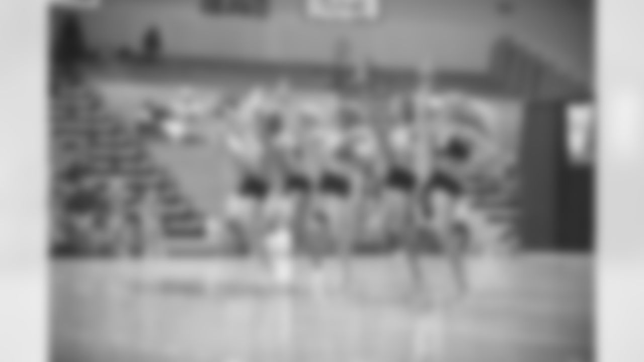 2010 Flight Crew Auditions