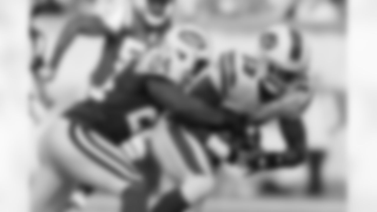 Darrelle Revis Photos