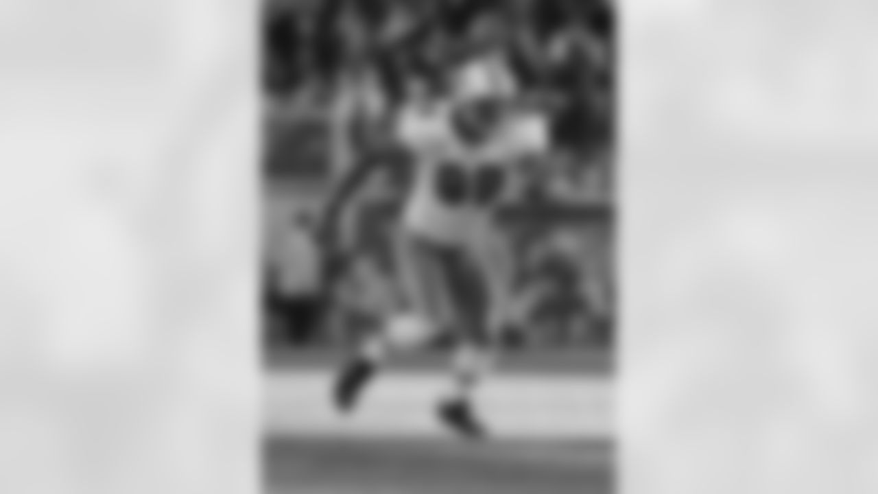 Jason Taylor Photos