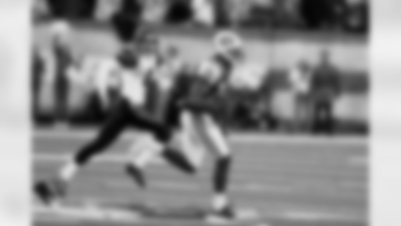 2010 Week 12 Jets vs Bengals Game Photos