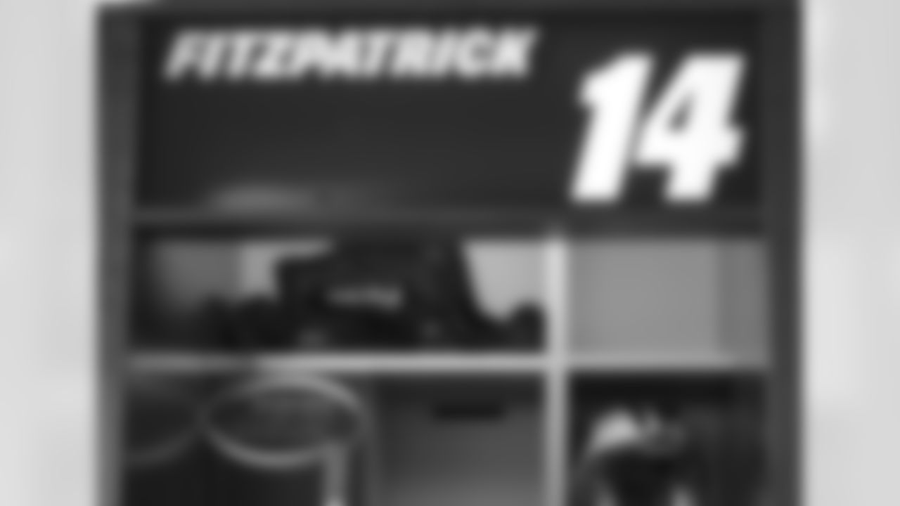 QB Ryan Fitzpatrick