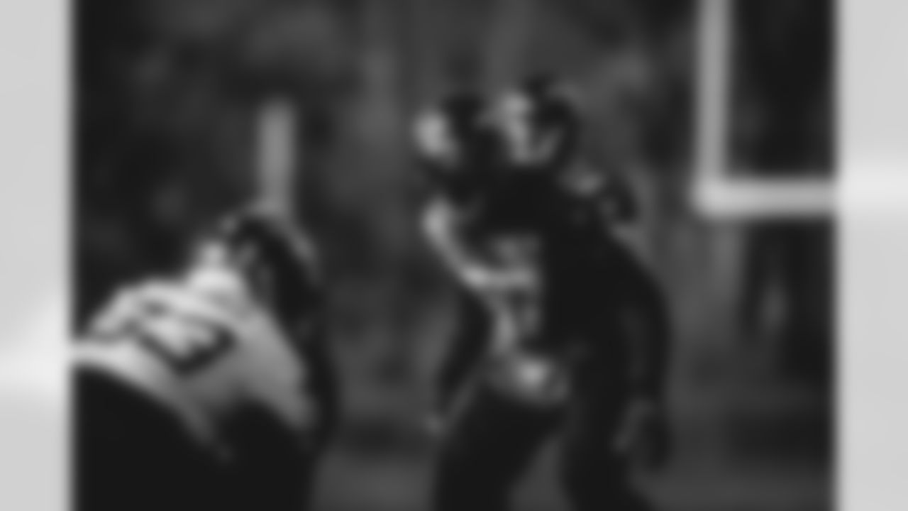 E_SNY_2779