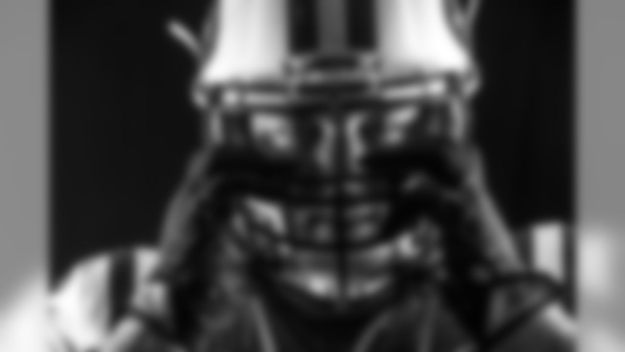69 Ben Braden (OL)