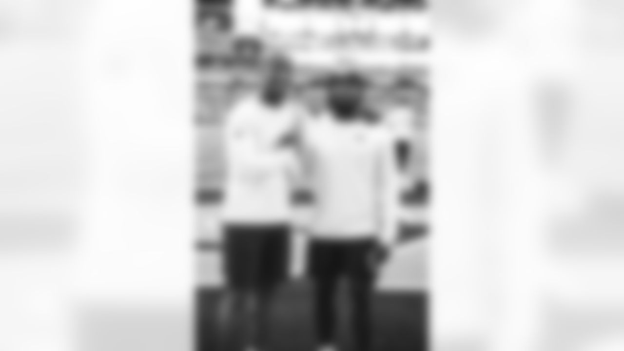 JB1_0374