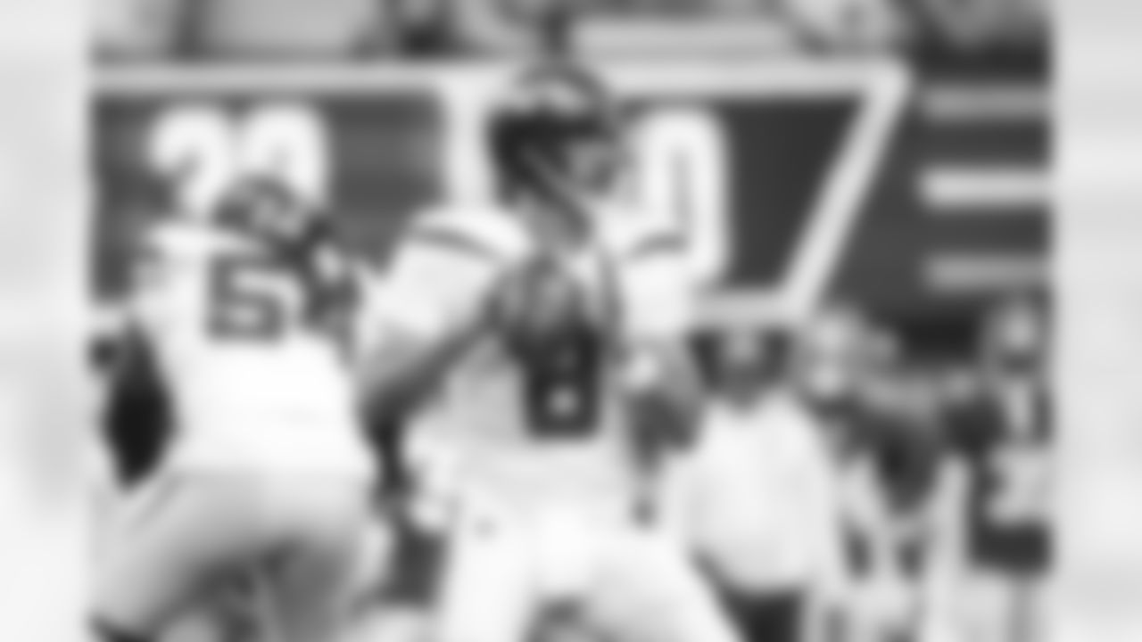 E_JB3_0495