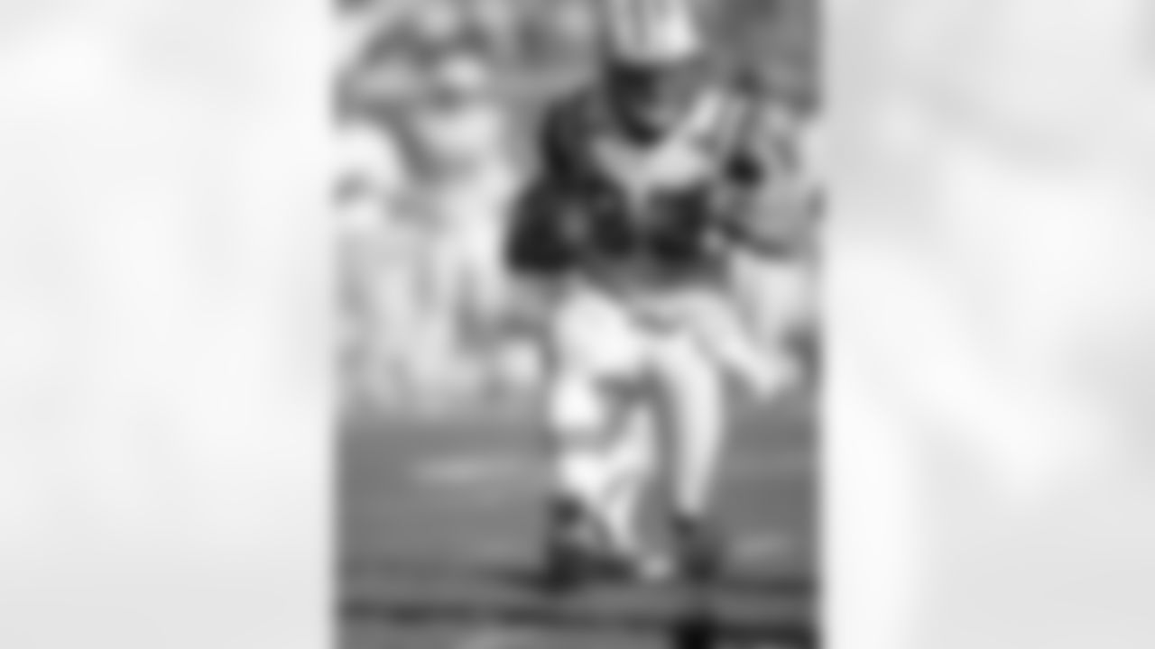 Danny Woodhead Photos