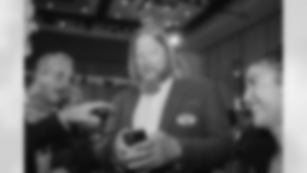 20220901-Jets Luncheon Quick Selects-69