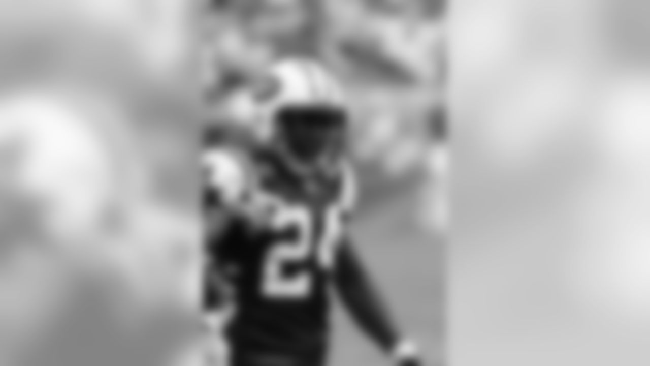 Revis yell 3
