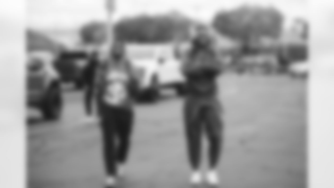 E_JB1_7129