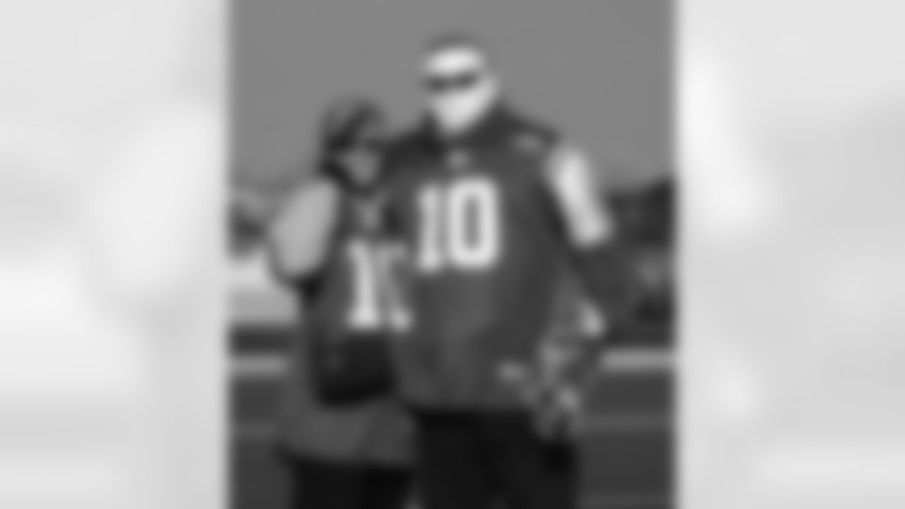 2010 Week 8 Jets vs Packers Fan Photos