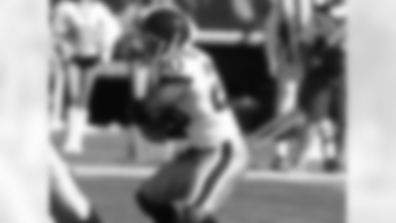 2009 Week 7 - Jets at Raiders Photos