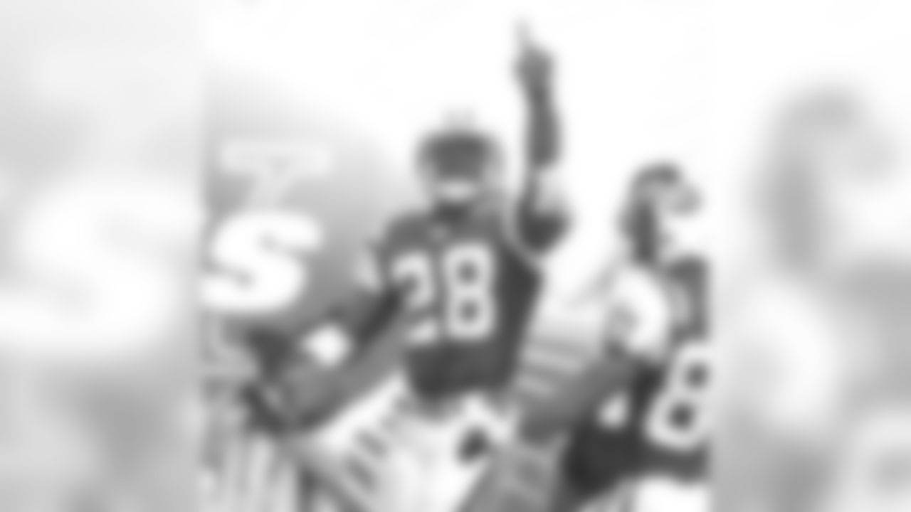 Curtis Martin Photo Gallery