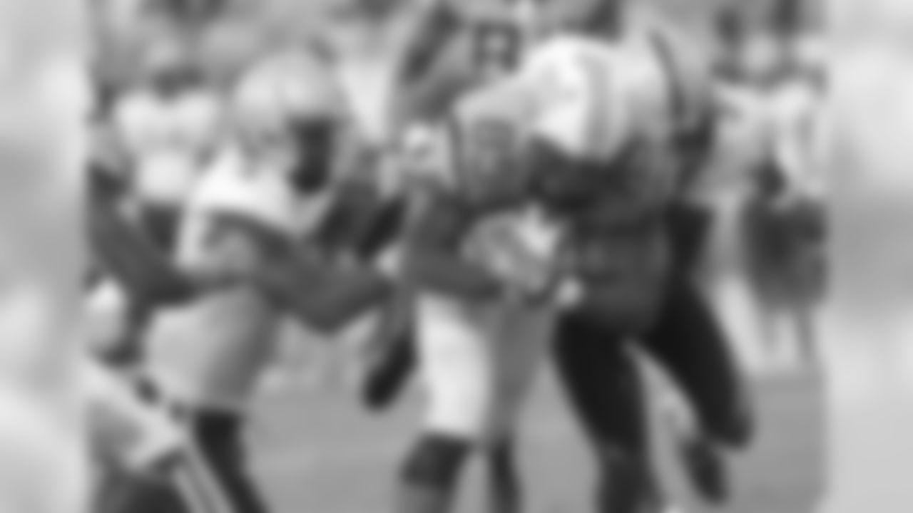 Many analysts have compared Ebron to 49ers TE Vernon Davis. After breaking Davis' ACC record for most yards in a season (973), it's easy to see why. (Projected mid-1st)