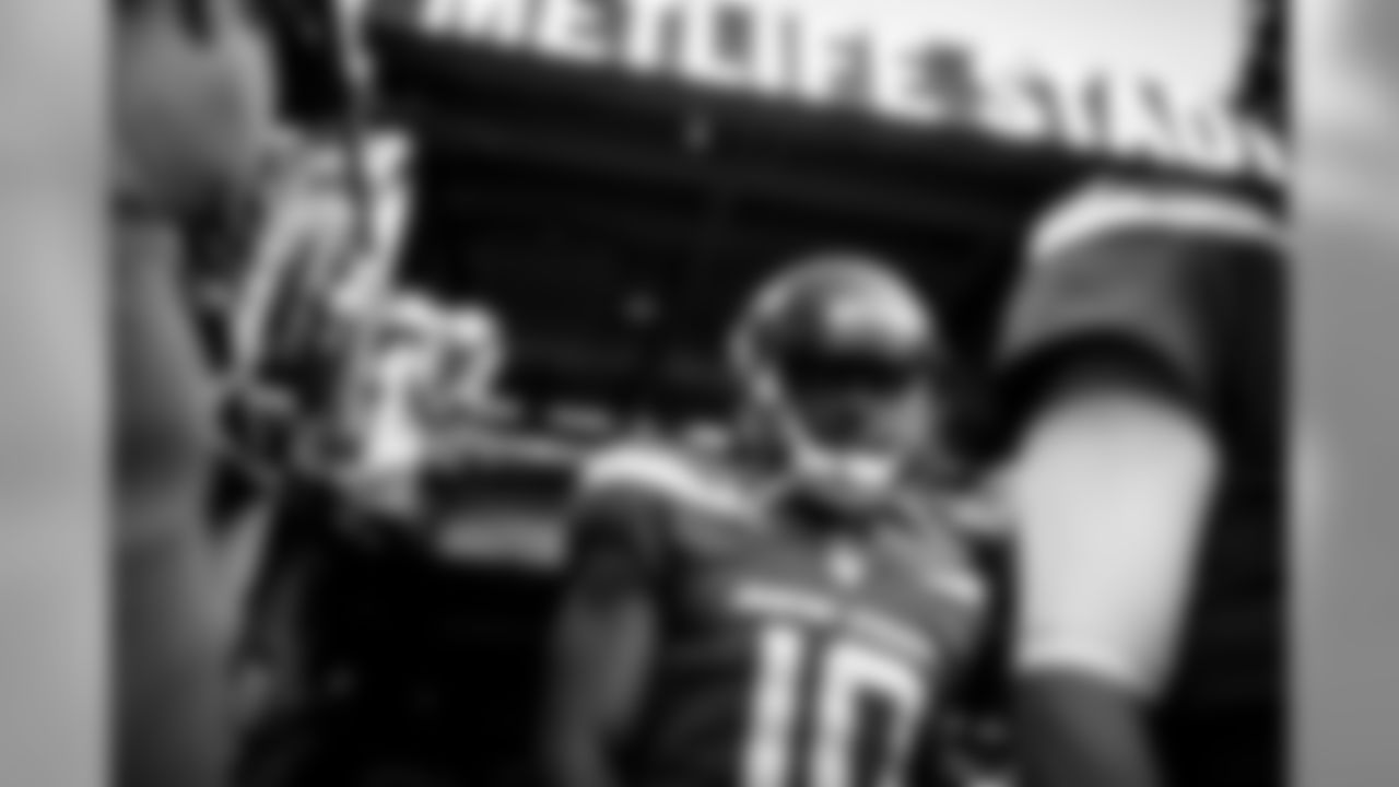 SNY_2102