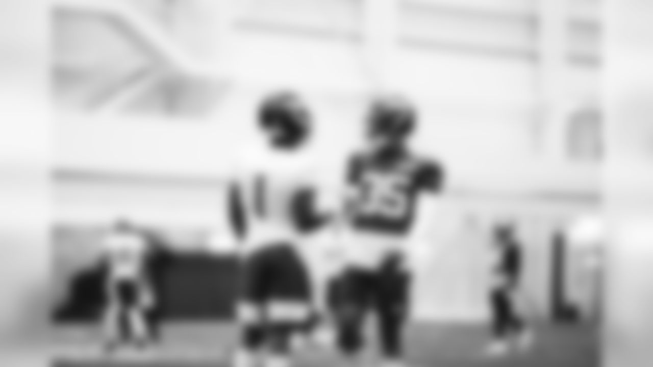 E_SNY_6266
