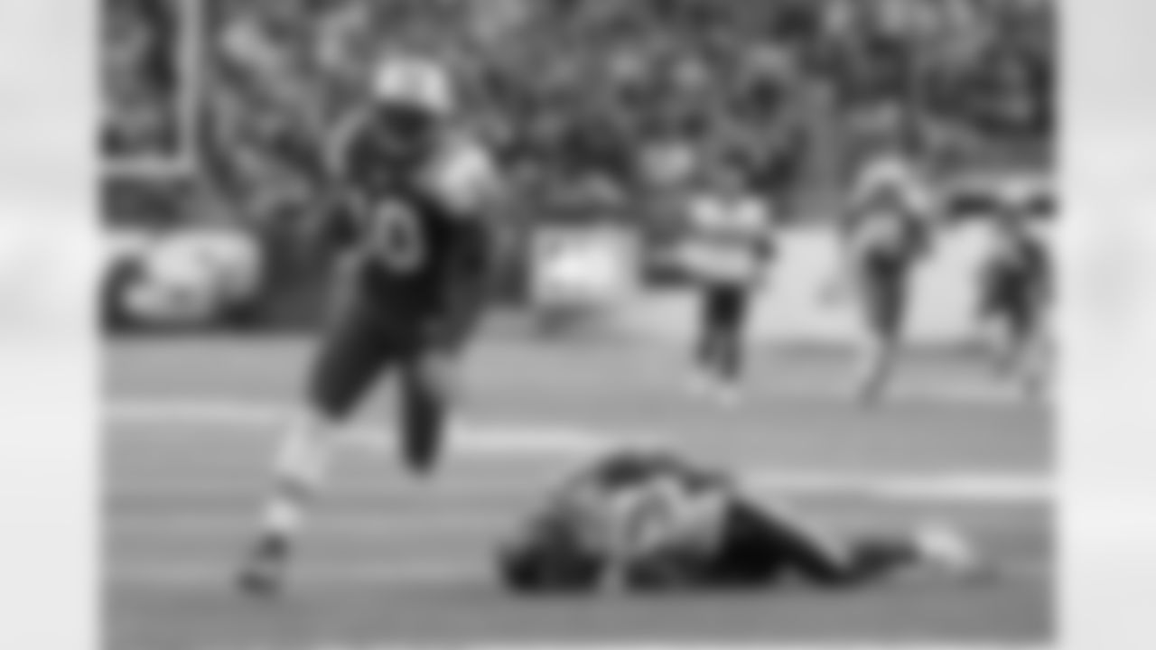 2010 Week 11 Jets vs Texans Game Photos
