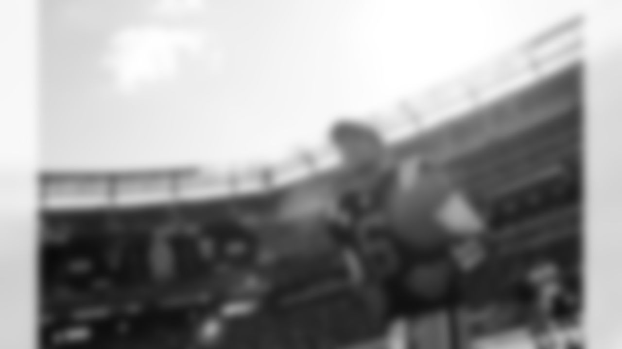 2011 Regular Season Week 2 Jets vs Jaguars Game Photos