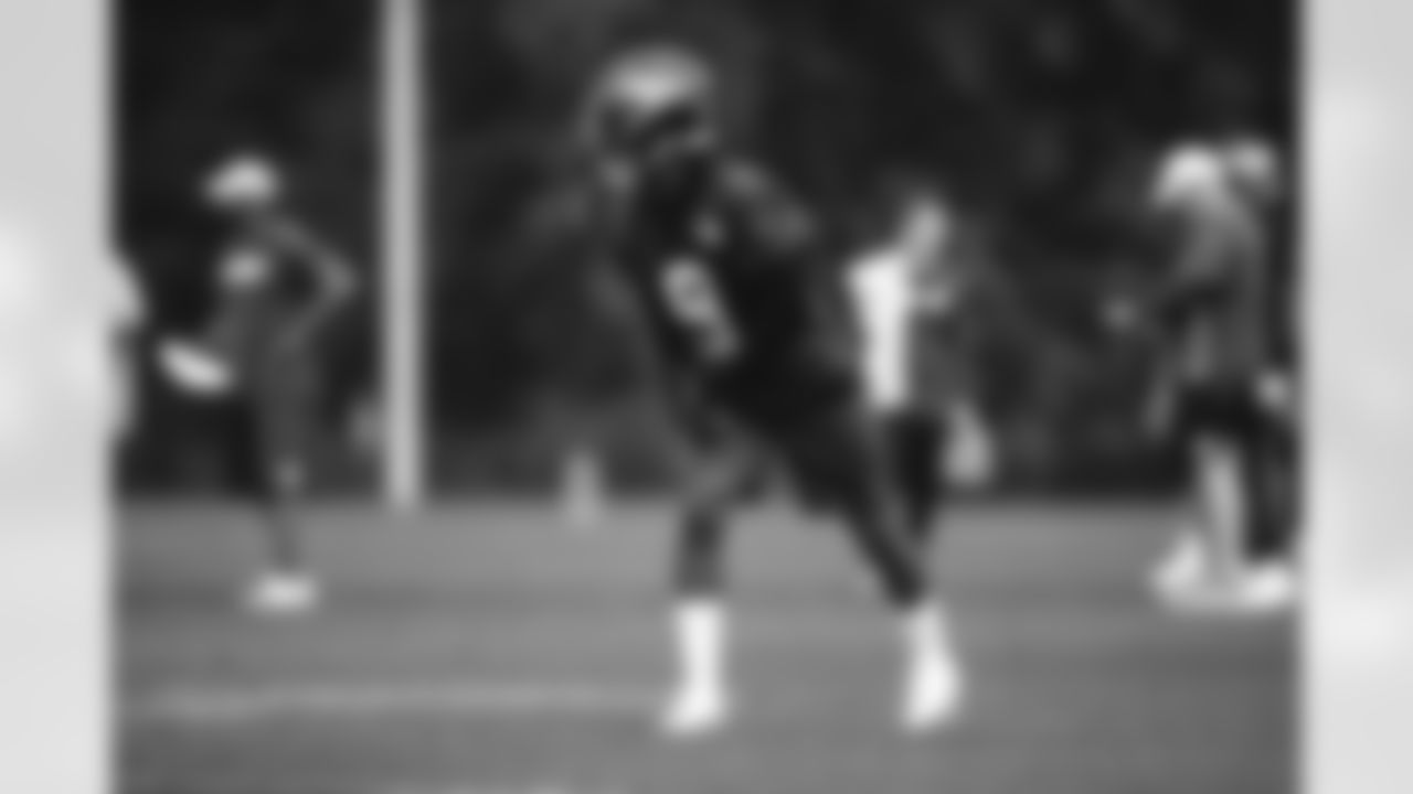 E_SNY_6869