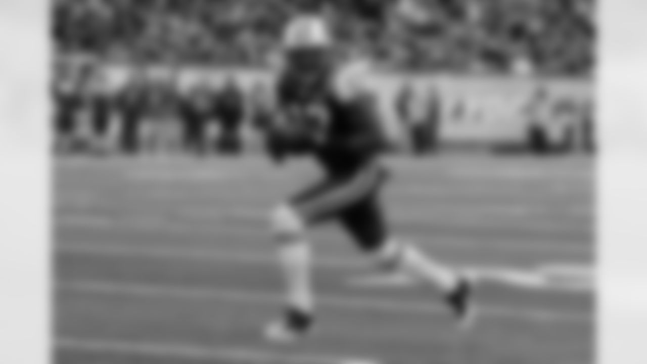 2010 Week 17 Jets vs Bills Game Photos