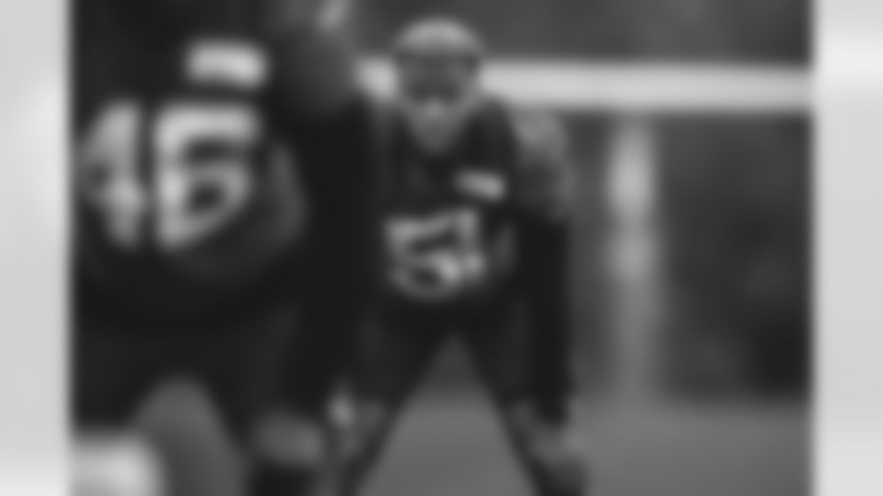 LB Brandon White