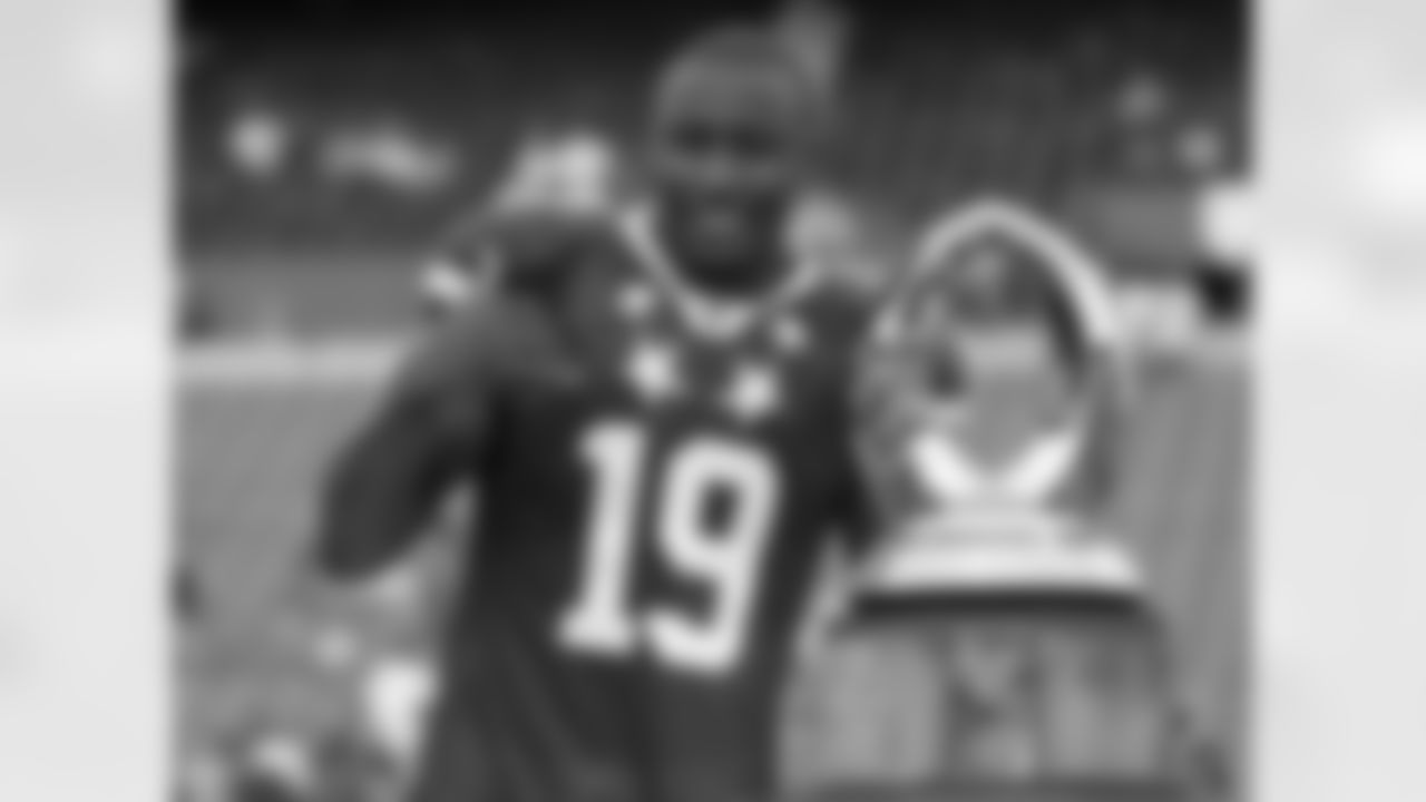 A five-time Pro Bowler (2008-09 and 2011-13), Marshall was named the Pro Bowl MVP in 2011. He's made the Pro Bowl with each of his three previous teams.