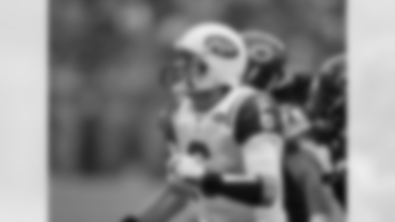 2010 Week 16 Jets vs Bears Game Photos