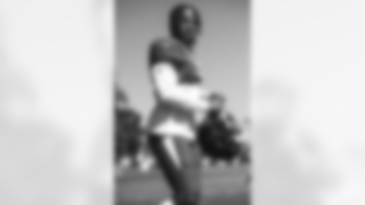 E_SNY_0283